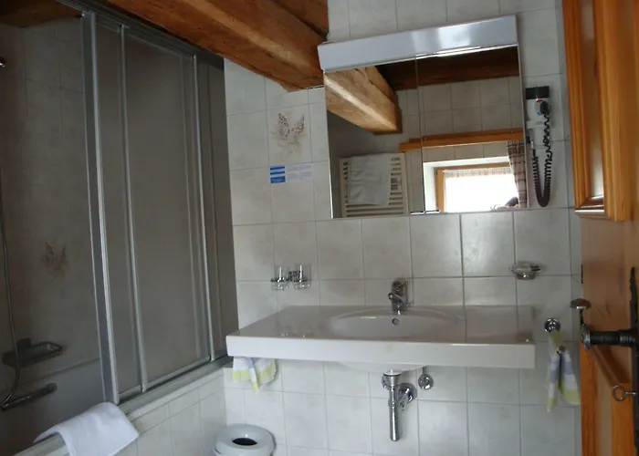 فندق Acla Filli زيرنيز